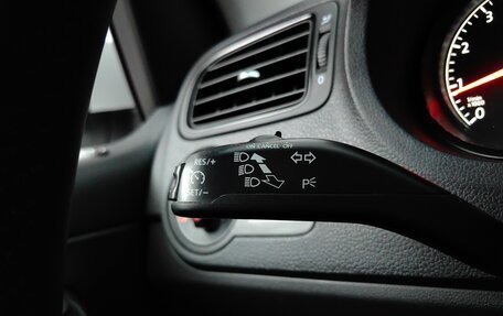Volkswagen Polo VI (EU Market), 2019 год, 888 000 рублей, 19 фотография