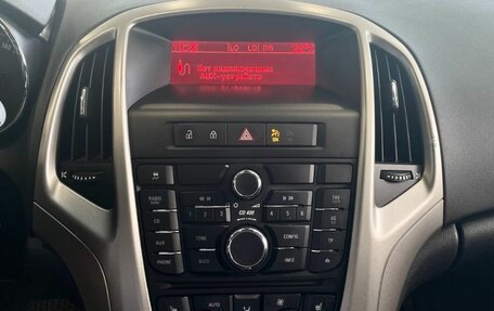 Opel Astra J, 2011 год, 779 900 рублей, 11 фотография