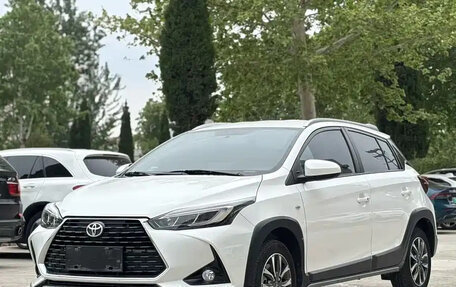 Toyota Yaris XP150 рестайлинг, 2022 год, 1 187 356 рублей, 1 фотография