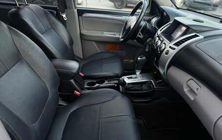 Mitsubishi Pajero Sport II рестайлинг, 2011 год, 1 800 000 рублей, 25 фотография