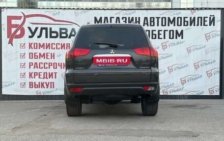 Mitsubishi Pajero Sport II рестайлинг, 2011 год, 1 800 000 рублей, 5 фотография
