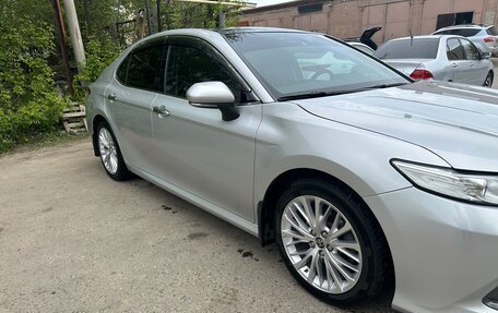 Toyota Camry, 2021 год, 3 399 000 рублей, 2 фотография