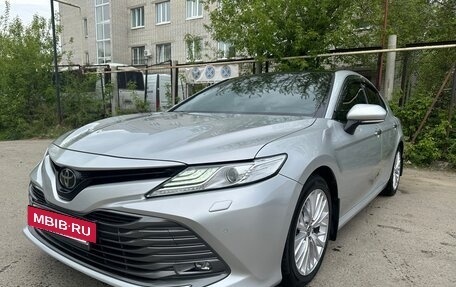Toyota Camry, 2021 год, 3 399 000 рублей, 4 фотография