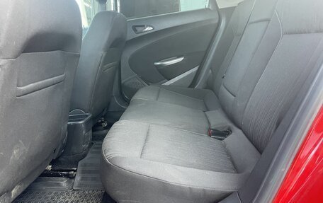 Opel Astra J, 2011 год, 650 000 рублей, 12 фотография