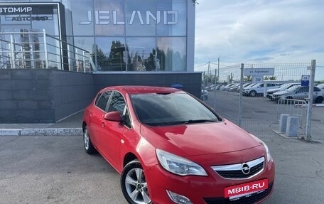 Opel Astra J, 2011 год, 650 000 рублей, 3 фотография