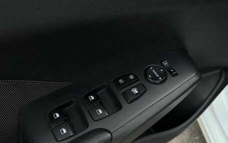 Hyundai Solaris II рестайлинг, 2018 год, 1 250 000 рублей, 13 фотография