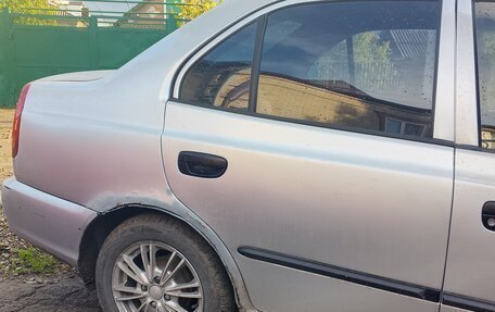 Hyundai Accent II, 2001 год, 155 000 рублей, 3 фотография