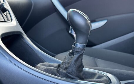 Opel Astra J, 2013 год, 870 000 рублей, 15 фотография