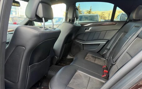 Mercedes-Benz E-Класс, 2012 год, 1 550 000 рублей, 24 фотография