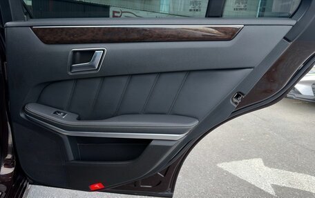 Mercedes-Benz E-Класс, 2012 год, 1 550 000 рублей, 25 фотография