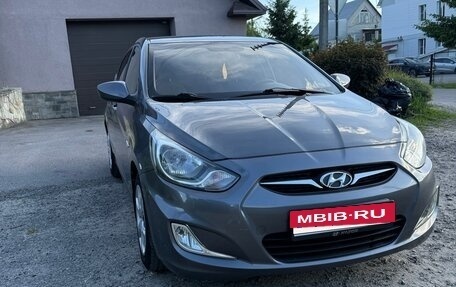 Hyundai Solaris II рестайлинг, 2012 год, 540 000 рублей, 6 фотография