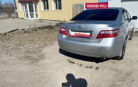 Toyota Camry, 2006 год, 600 000 рублей, 2 фотография