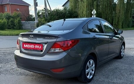 Hyundai Solaris II рестайлинг, 2012 год, 540 000 рублей, 5 фотография