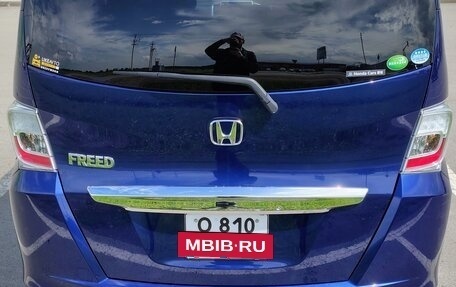 Honda Freed I, 2013 год, 1 160 000 рублей, 4 фотография