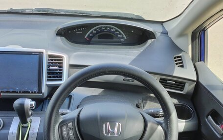 Honda Freed I, 2013 год, 1 160 000 рублей, 11 фотография