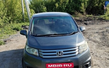 Honda Freed I, 2010 год, 940 000 рублей, 2 фотография
