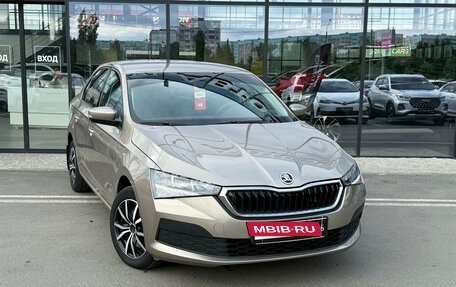 Skoda Rapid II, 2021 год, 1 810 000 рублей, 3 фотография