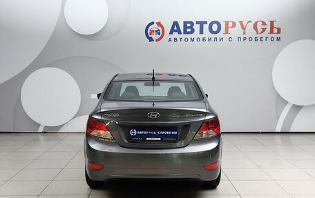 Hyundai Solaris II рестайлинг, 2011 год, 660 000 рублей, 4 фотография