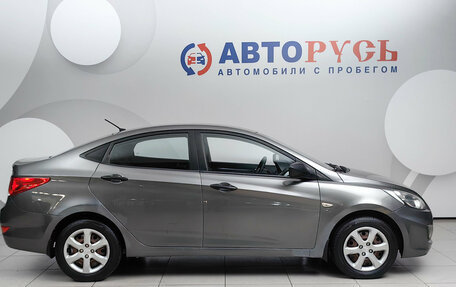 Hyundai Solaris II рестайлинг, 2011 год, 660 000 рублей, 5 фотография