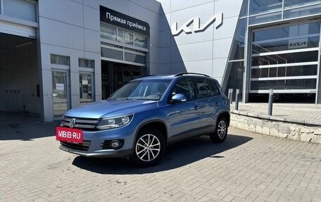 Volkswagen Tiguan I, 2011 год, 1 120 000 рублей, 2 фотография