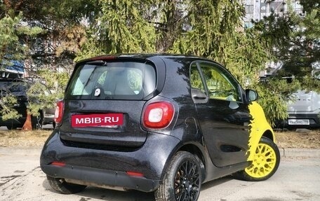Smart Fortwo III, 2018 год, 1 190 000 рублей, 5 фотография