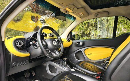 Smart Fortwo III, 2018 год, 1 190 000 рублей, 10 фотография