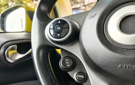 Smart Fortwo III, 2018 год, 1 190 000 рублей, 13 фотография