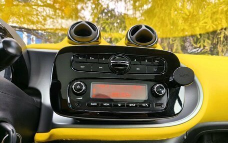 Smart Fortwo III, 2018 год, 1 190 000 рублей, 18 фотография