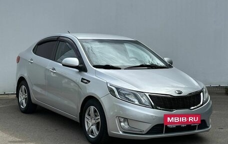 KIA Rio III рестайлинг, 2013 год, 810 000 рублей, 3 фотография