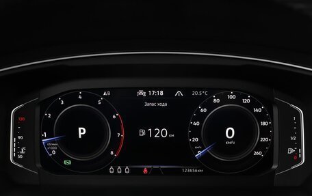 Volkswagen Tiguan II, 2021 год, 3 049 000 рублей, 11 фотография