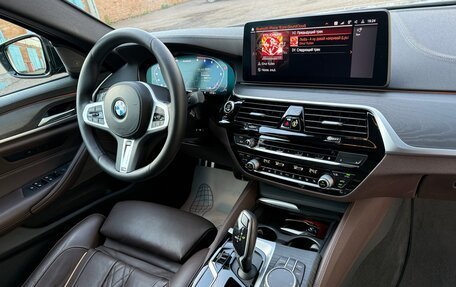 BMW 5 серия, 2020 год, 4 990 000 рублей, 8 фотография