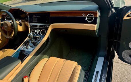 Bentley Continental GT, 2025 год, 39 800 000 рублей, 23 фотография