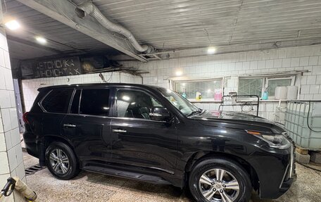 Lexus LX III, 2018 год, 6 850 000 рублей, 4 фотография