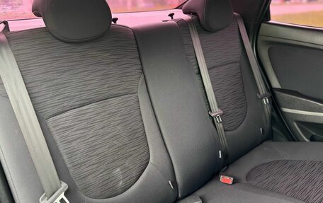 Hyundai Solaris II рестайлинг, 2015 год, 990 000 рублей, 11 фотография