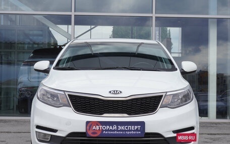 KIA Rio III рестайлинг, 2015 год, 985 000 рублей, 2 фотография