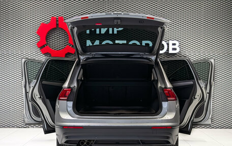 Volkswagen Tiguan II, 2020 год, 2 680 000 рублей, 7 фотография
