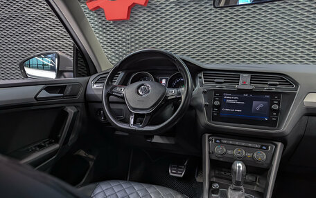 Volkswagen Tiguan II, 2020 год, 2 680 000 рублей, 13 фотография