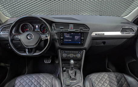 Volkswagen Tiguan II, 2020 год, 2 680 000 рублей, 12 фотография