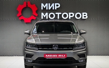 Volkswagen Tiguan II, 2020 год, 2 680 000 рублей, 2 фотография