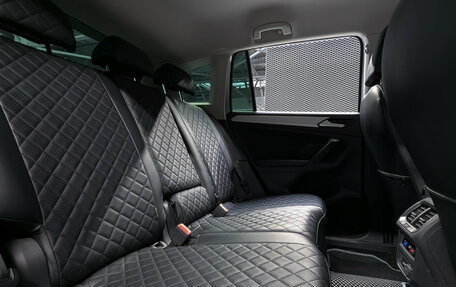 Volkswagen Tiguan II, 2020 год, 2 680 000 рублей, 36 фотография