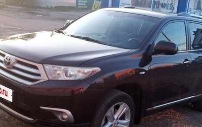 Toyota Highlander III, 2011 год, 1 900 000 рублей, 1 фотография