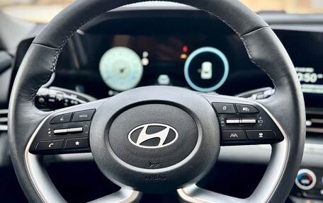 Hyundai Elantra, 2023 год, 1 426 000 рублей, 13 фотография