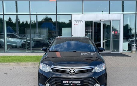 Toyota Camry, 2016 год, 1 690 000 рублей, 2 фотография