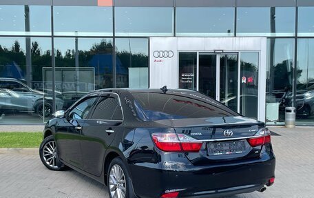 Toyota Camry, 2016 год, 1 690 000 рублей, 7 фотография