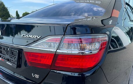 Toyota Camry, 2016 год, 1 690 000 рублей, 11 фотография