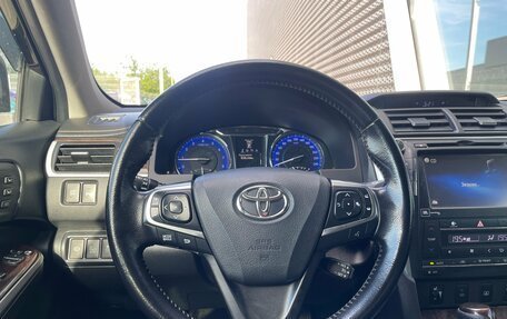 Toyota Camry, 2016 год, 1 690 000 рублей, 20 фотография