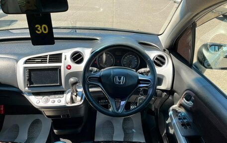 Honda Stream II, 2010 год, 1 279 000 рублей, 19 фотография