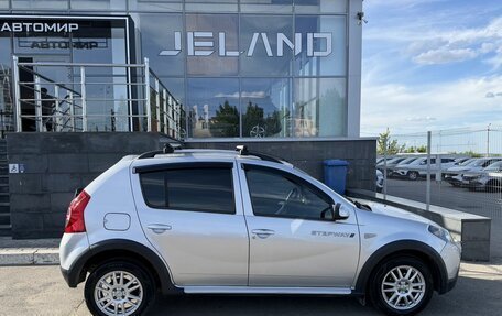 Renault Sandero I, 2013 год, 750 000 рублей, 4 фотография