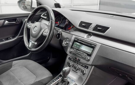 Volkswagen Passat B7, 2012 год, 1 199 900 рублей, 9 фотография