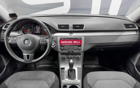Volkswagen Passat B7, 2012 год, 1 199 900 рублей, 8 фотография